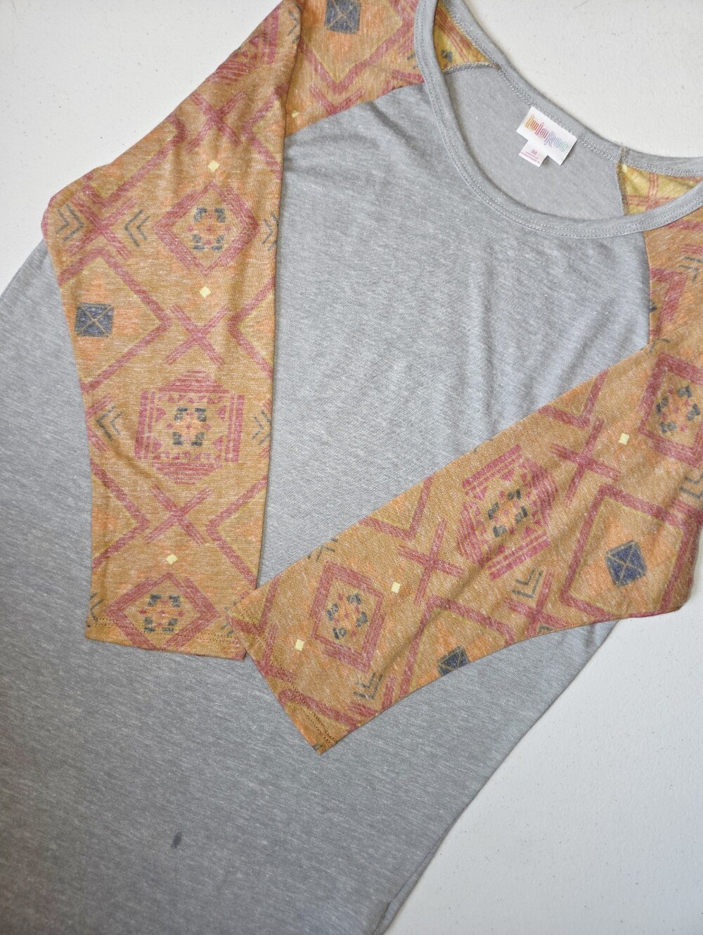 LuLaRoe Randy Raglan Tee - Gray & Orange Aztec Geometric - Medium NWT